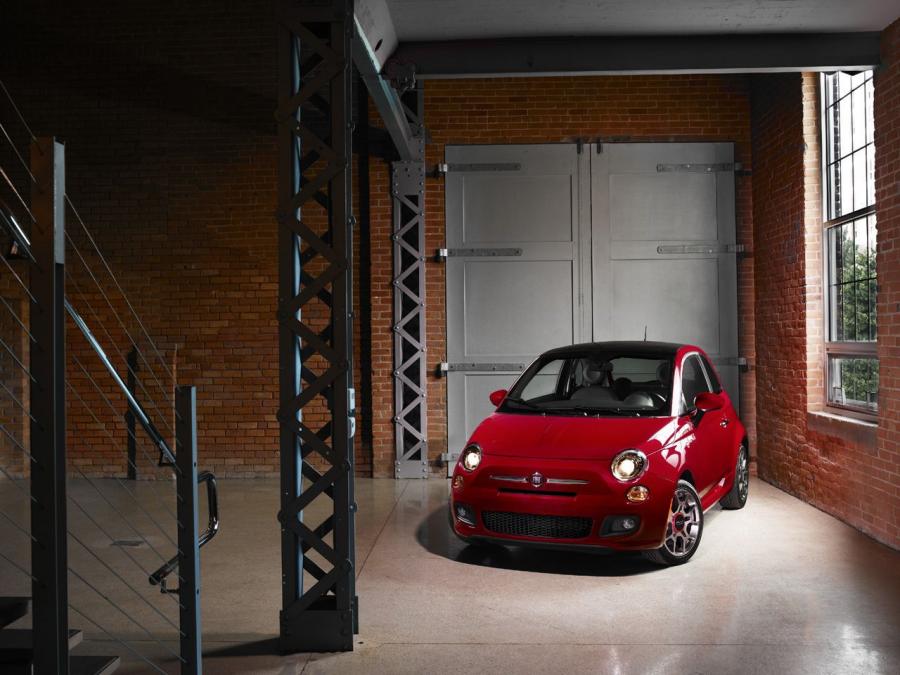  Fiat 500 2012 года  (фото 8 из 54)
